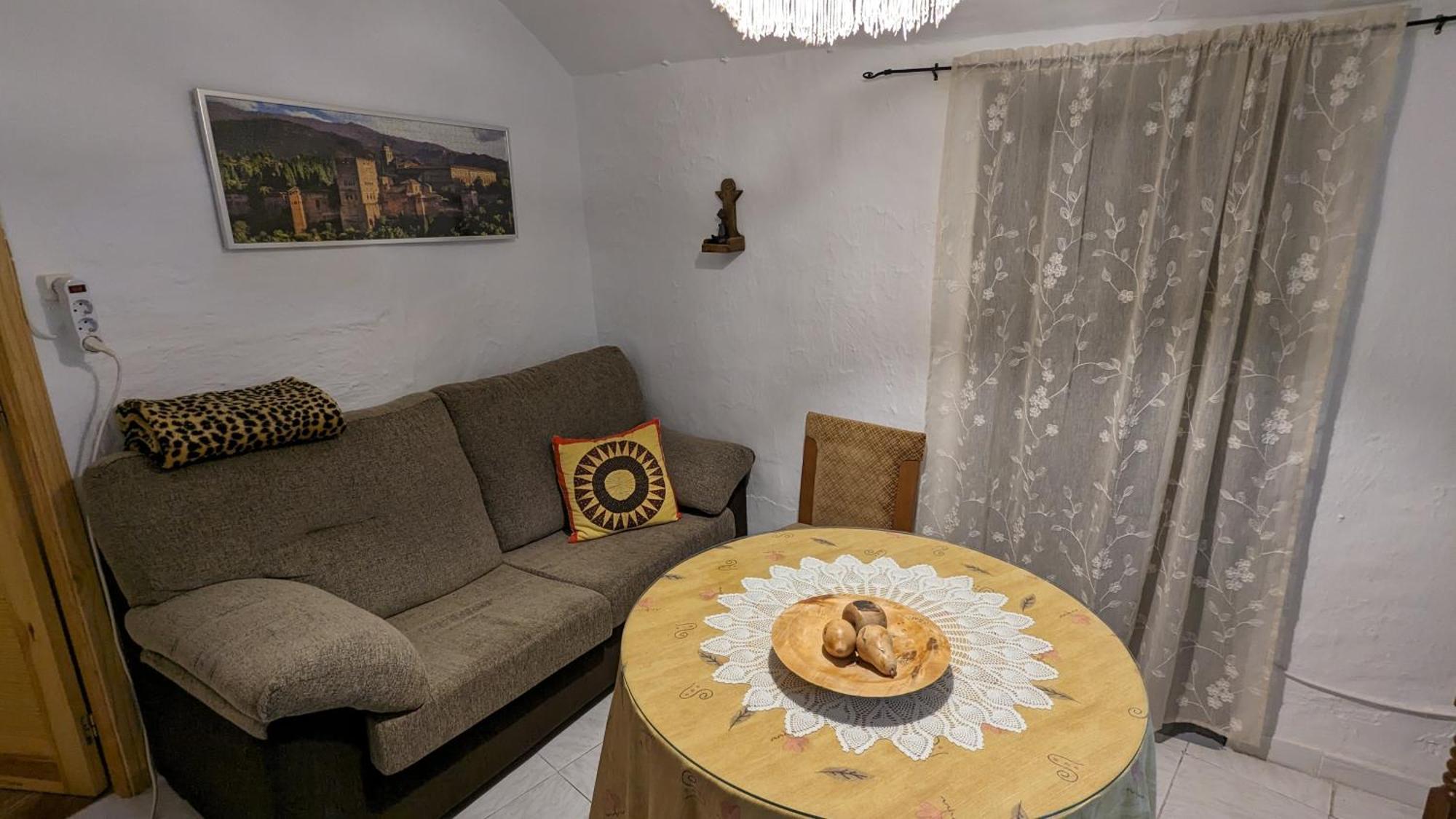 Cueva La Tita Del Pan Guest House Bacor Luaran gambar